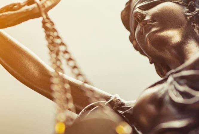 Finding the best financial capital andbusiness lawyer